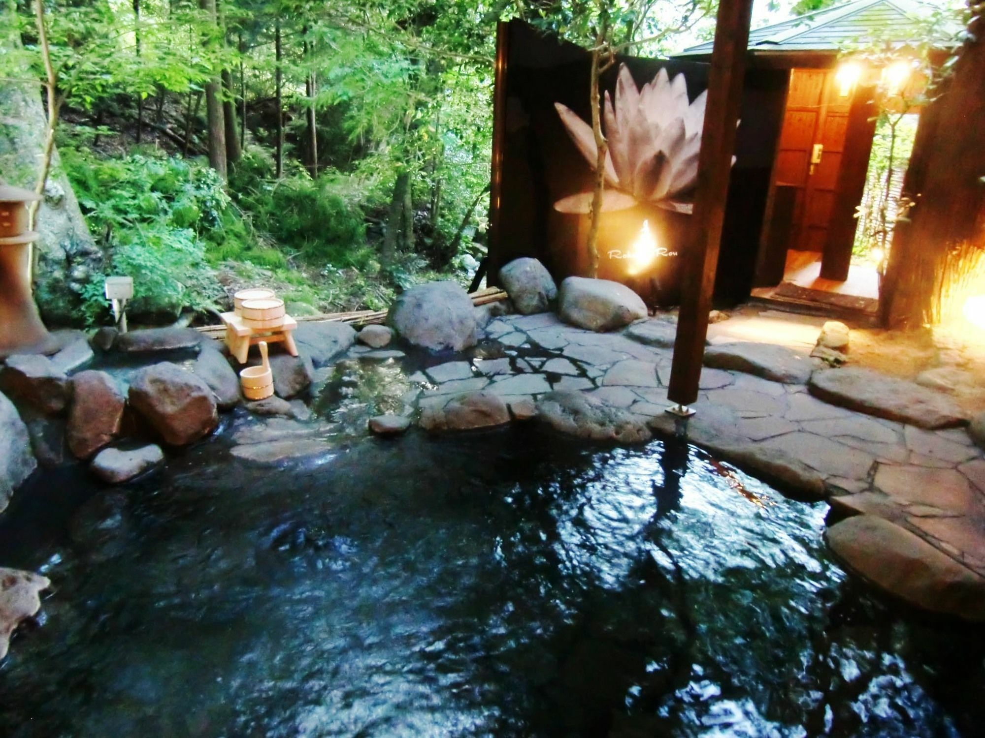 Hotel Rokusui-Rou Ито Экстерьер фото