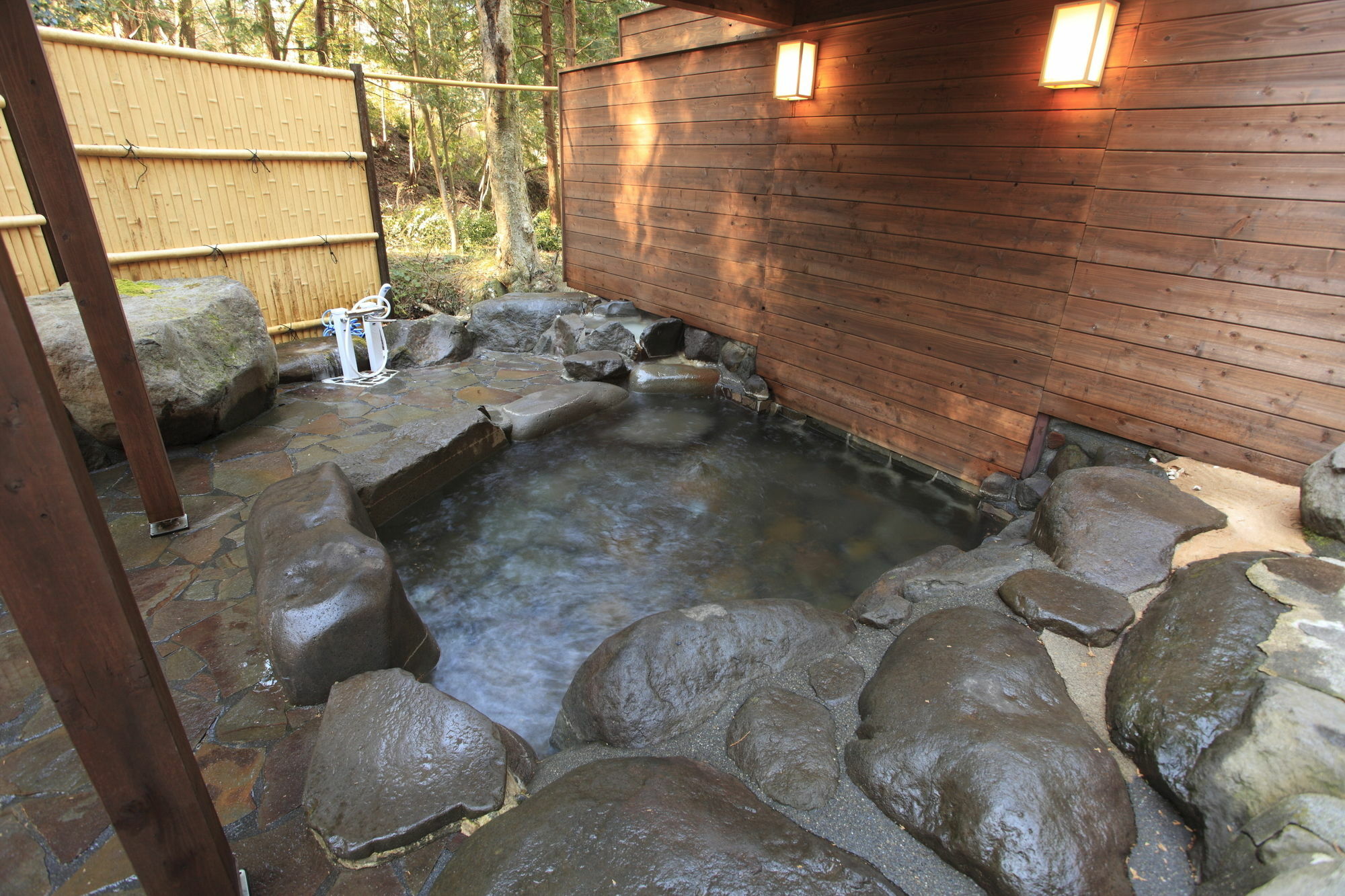 Hotel Rokusui-Rou Ито Экстерьер фото